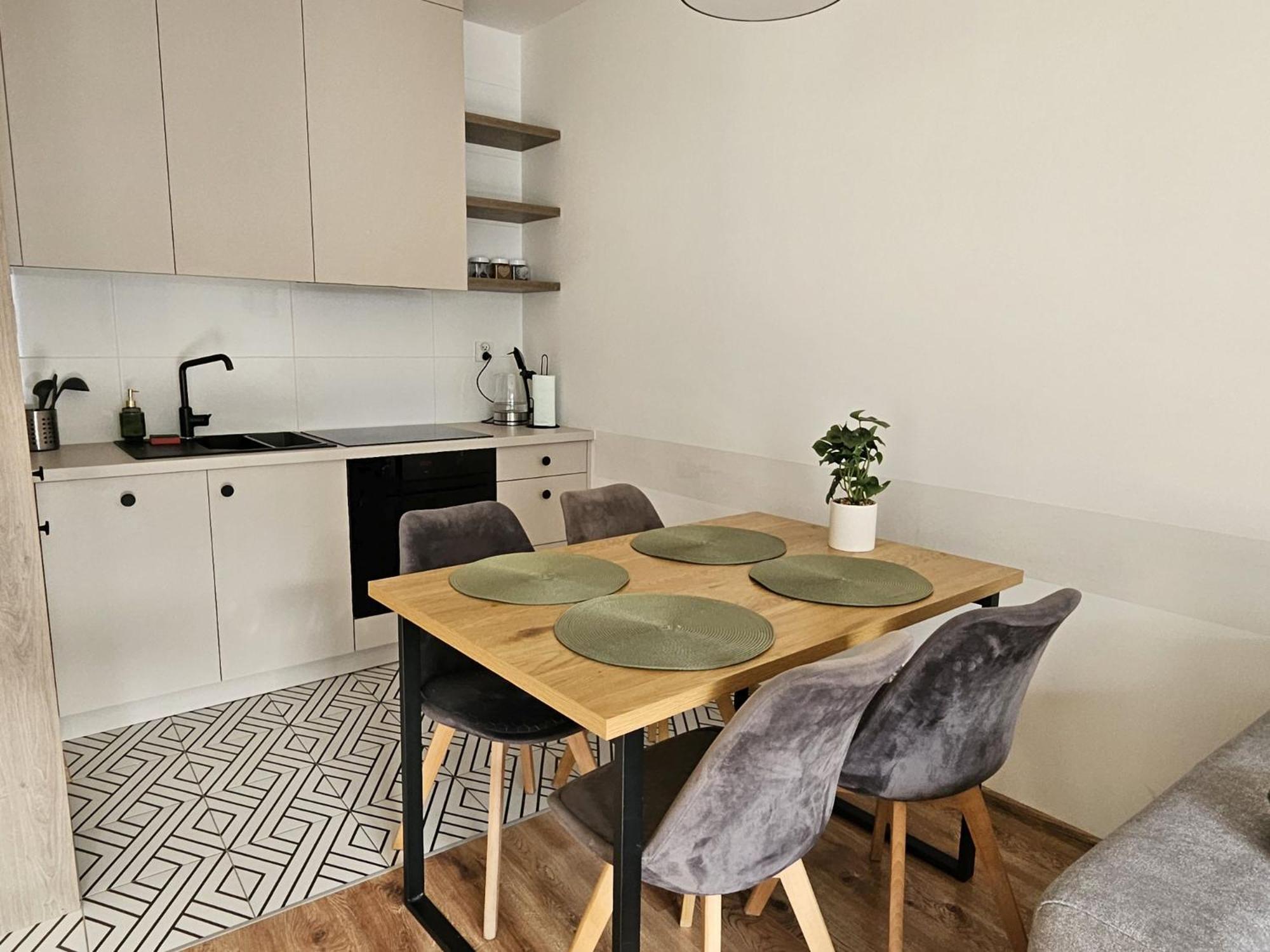 Urban Jungle Apartament Wenus Białystok Extérieur photo