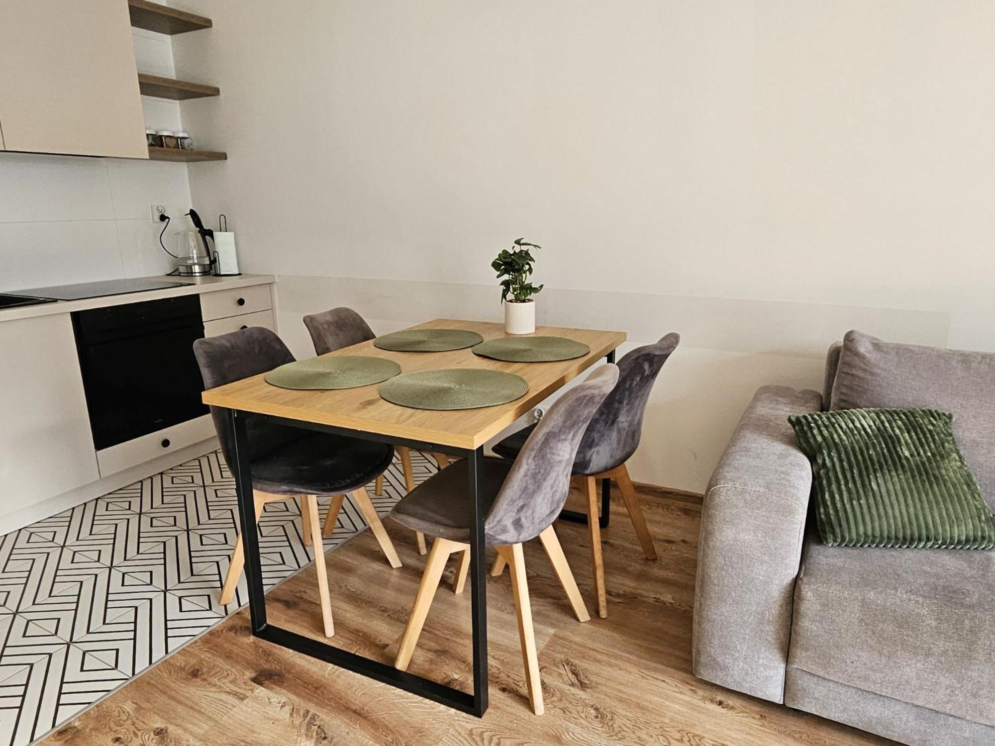 Urban Jungle Apartament Wenus Białystok Extérieur photo